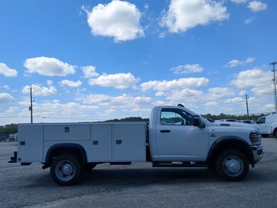 2025 RAM Ram 5500 Chassis Cab Service Body