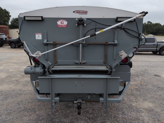 2023 RAM 5500 Chassis Spreader Truck