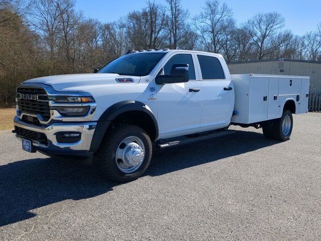 2026 RAM Ram 5500 Chassis Cab Service Body