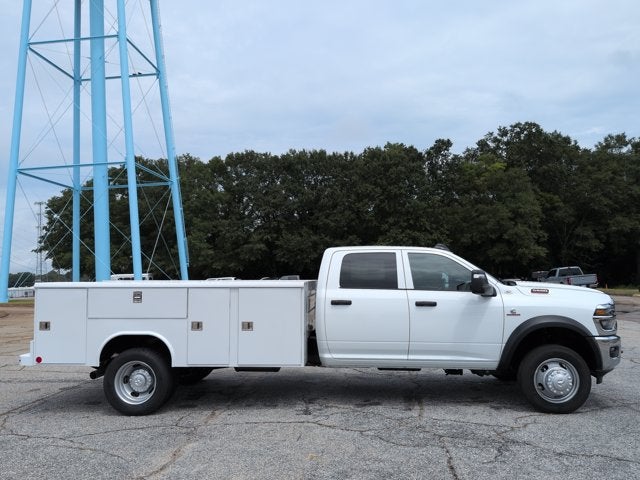 2026 RAM 5500 Chassis Tradesman