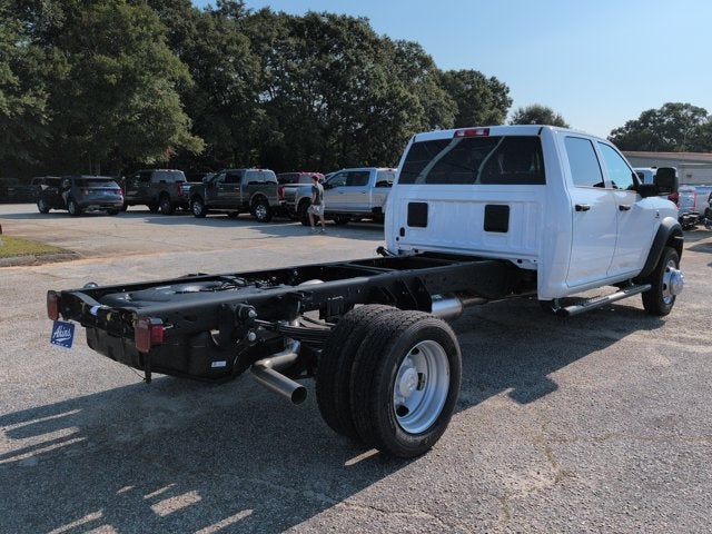 2027 RAM 5500 Chassis Cab Tradesman
