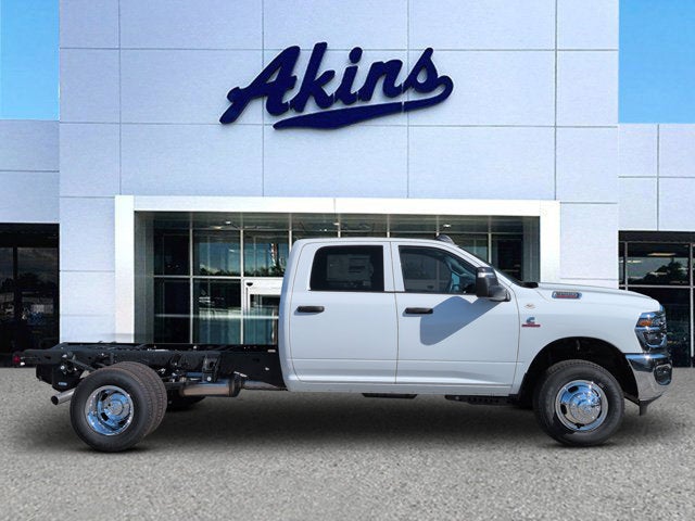 2027 RAM Ram 3500 Chassis Cab Tradesman