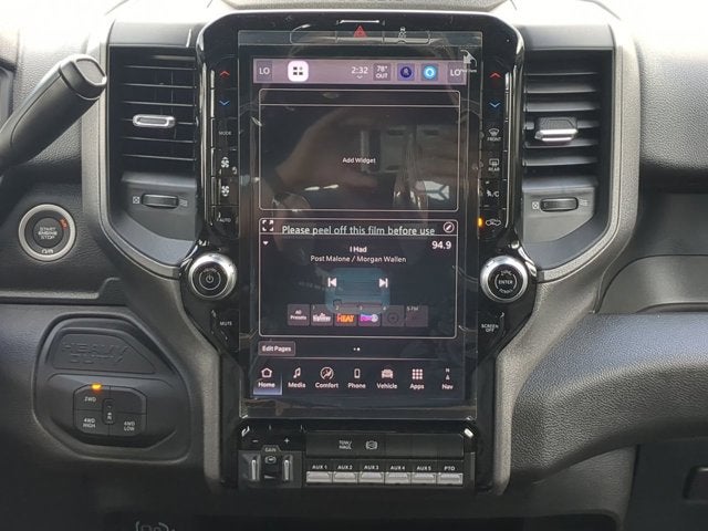 2026 RAM Ram 3500 Chassis Cab Flatbed