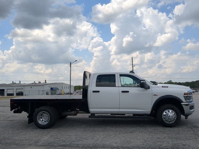 2026 RAM Ram 3500 Chassis Cab Flatbed