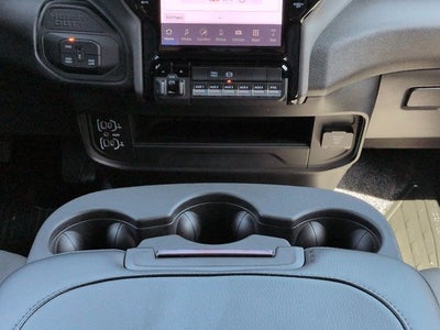 2026 RAM 3500 Chassis Tradesman