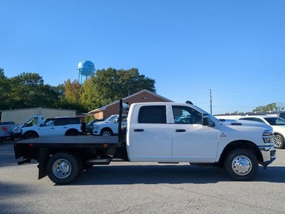 2025 RAM Ram 3500 Chassis Cab Flatbed