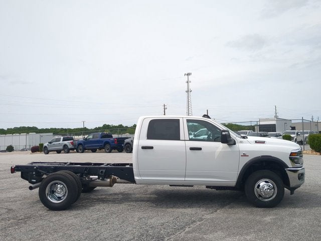 2026 RAM Ram 3500 Chassis Cab Tradesman