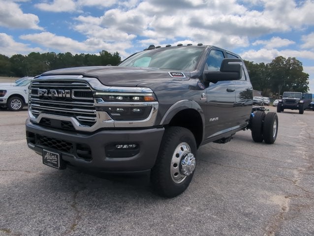 2027 RAM Ram 3500 Chassis Cab Big Horn