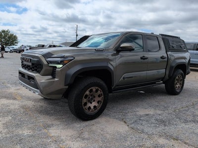 2025 Toyota Tacoma Hybrid Trailhunter Hybrid