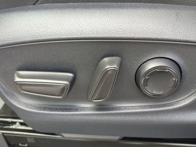 2025 Toyota Tacoma Hybrid Limited Hybrid