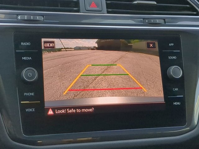 2023 Volkswagen Tiguan SE R-Line Black