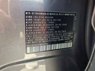 2023 Volkswagen Tiguan SE R-Line Black