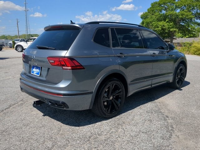 2023 Volkswagen Tiguan SE R-Line Black