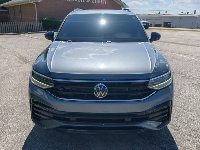 2023 Volkswagen Tiguan SE R-Line Black