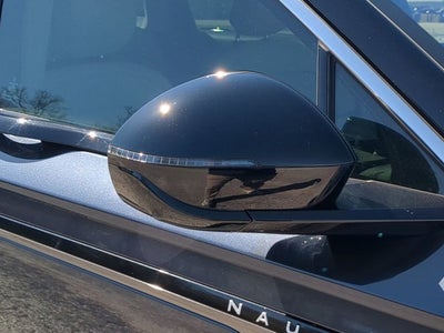 2024 Lincoln Nautilus Black Label
