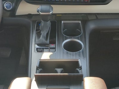 2023 Toyota Sienna Platinum