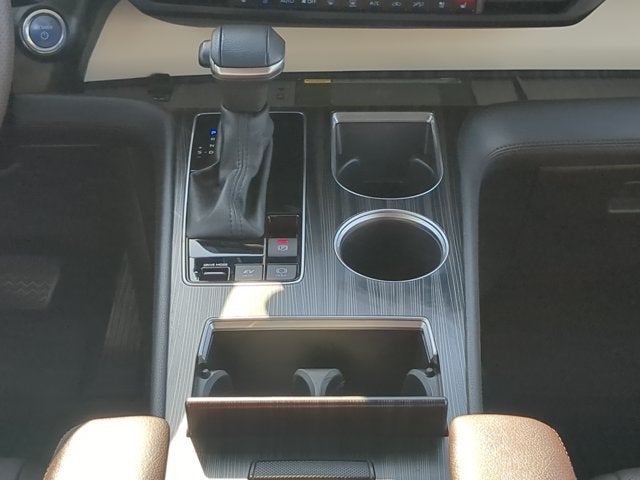 2023 Toyota Sienna Platinum