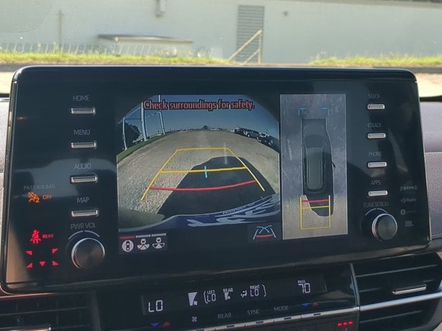 2023 Toyota Sienna Platinum