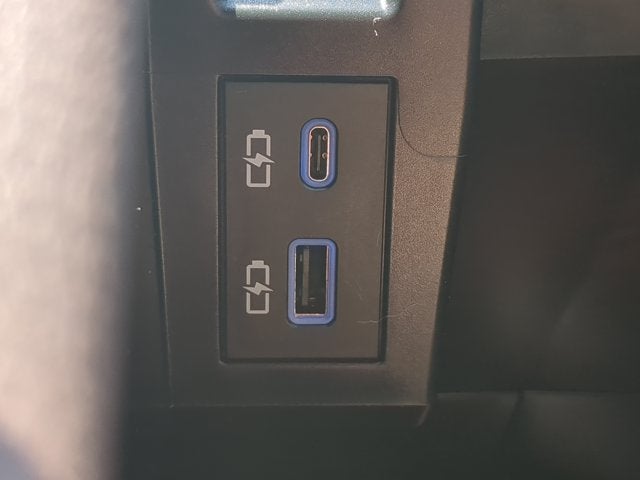 2023 Toyota Sienna Platinum