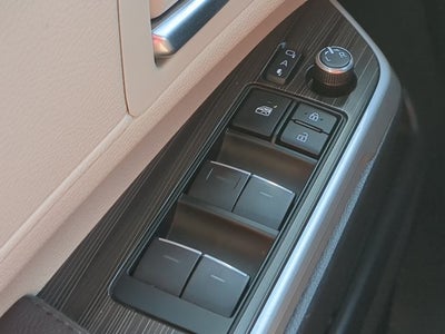 2023 Toyota Sienna Platinum