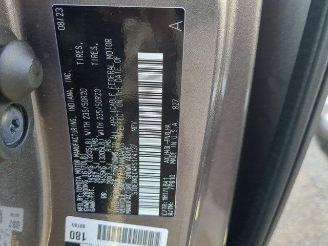 2023 Toyota Sienna Platinum