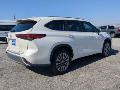 2021 Toyota Highlander Platinum