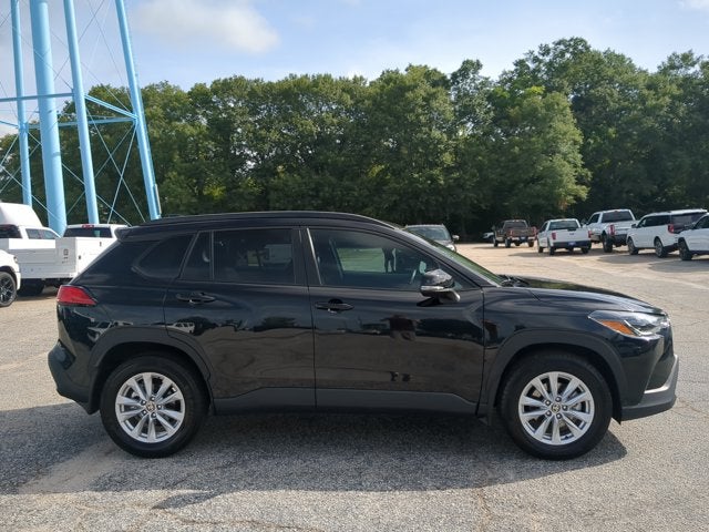 2024 Toyota Corolla Cross LE