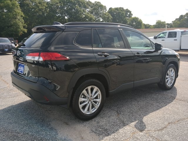 2024 Toyota Corolla Cross LE