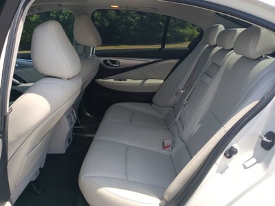 2023 INFINITI Q50 LUXE