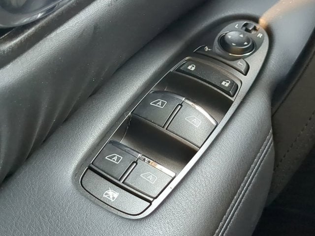 2023 Nissan Armada SV