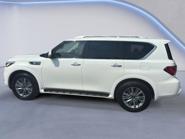 2024 INFINITI QX80 LUXE