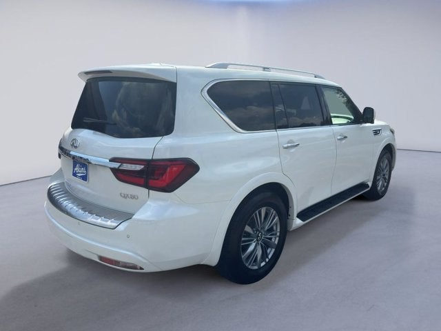 2024 INFINITI QX80 LUXE