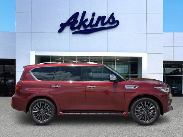 2022 INFINITI QX80 Sensory's photo