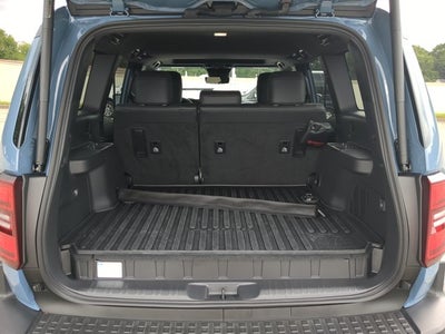 2025 Toyota Land Cruiser 4WD (Natl)