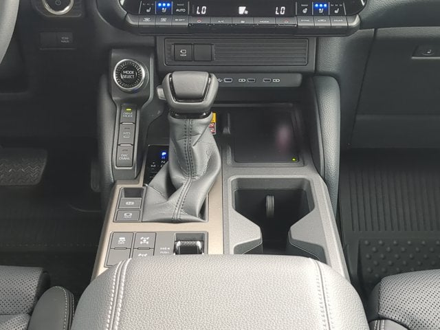 2025 Toyota Land Cruiser 4WD (Natl)