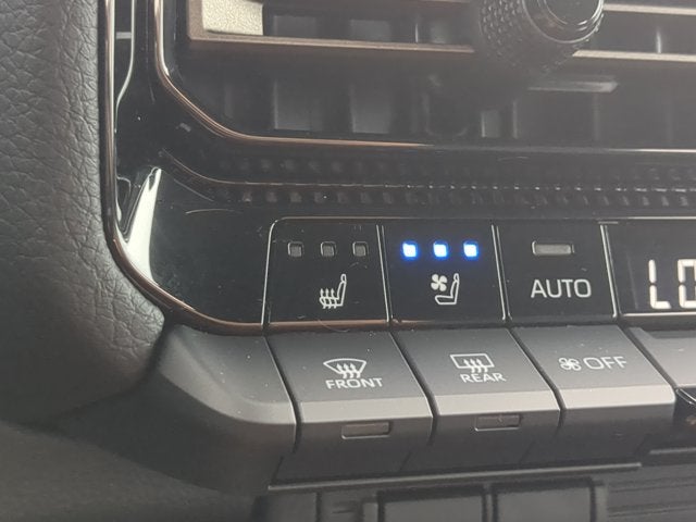 2025 Toyota Land Cruiser 4WD (Natl)
