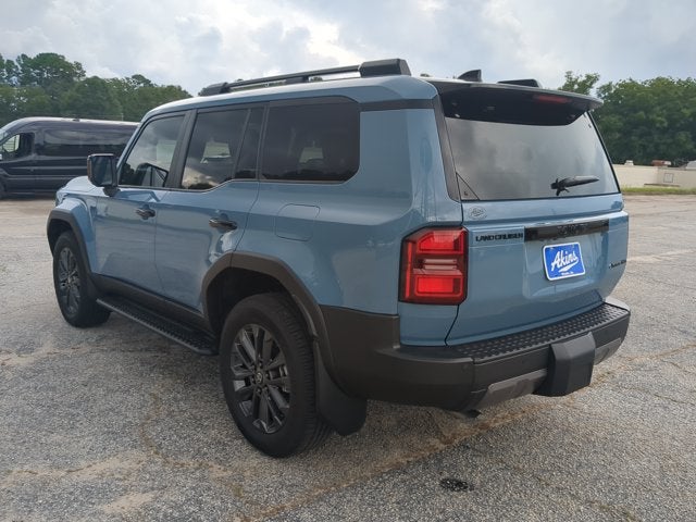 2025 Toyota Land Cruiser 4WD (Natl)