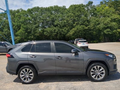 2020 Toyota RAV4 XLE Premium