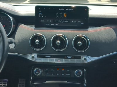 2022 Kia Stinger GT2