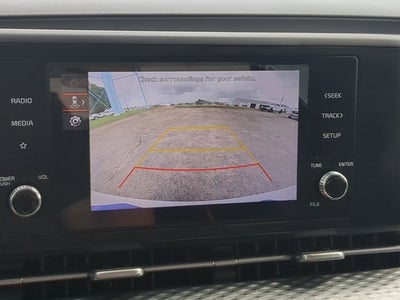2023 Kia Carnival MPV LX