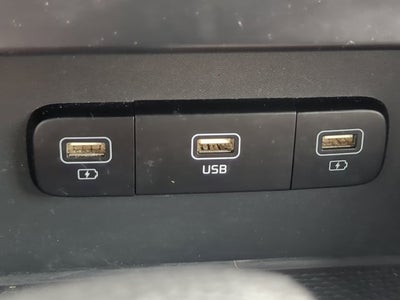 2023 Kia Carnival MPV LX