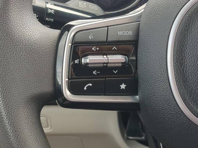 2023 Kia Carnival MPV LX