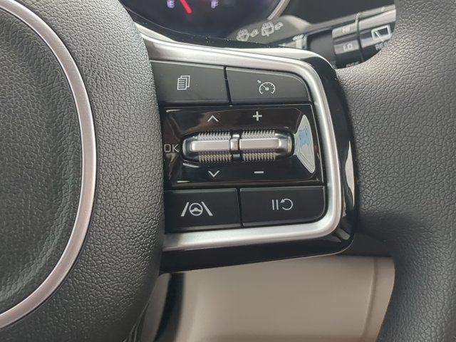 2023 Kia Carnival MPV LX