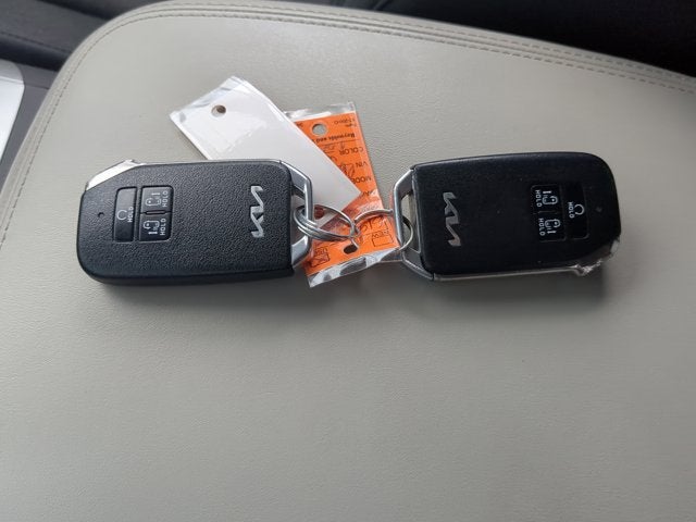 2023 Kia Carnival MPV LX