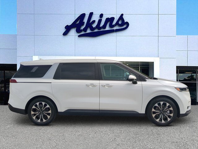 2023 Kia Carnival MPV EX