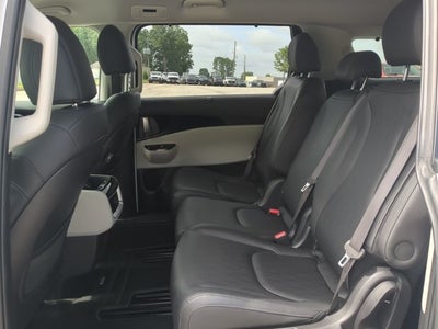 2023 Kia Carnival MPV EX