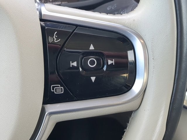 2018 Volvo S90 Momentum