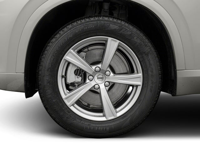 2016 Volvo XC90 T5 Momentum