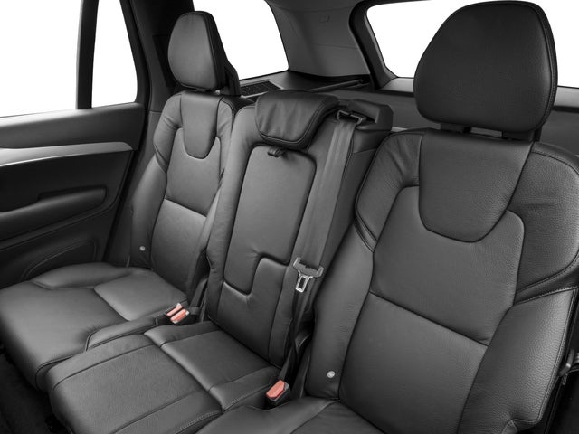 2016 Volvo XC90 T5 Momentum
