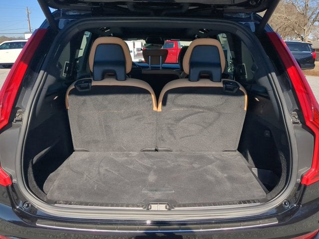 2019 Volvo XC90 Momentum